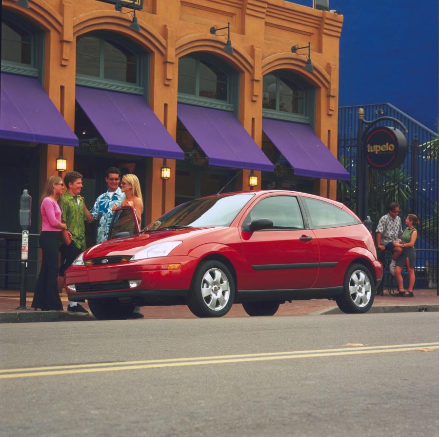  Ford Focus 1999 года  (фото 82 из 130)